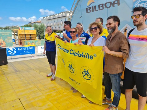 Castiglione della Pescaia - bandiera gialla 